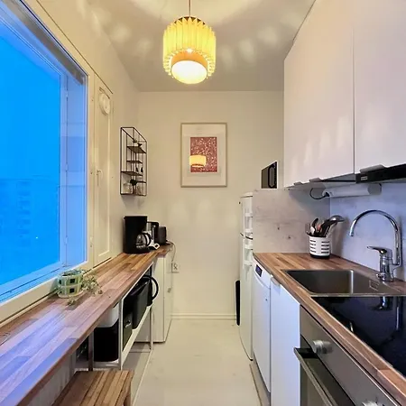 شقة Cozy Next To Metro & Mall *
